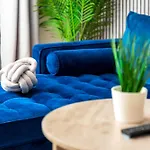 Chic City Centre Apartment - China Town - Balcony - Parking - Wifi - Netflix - 43A